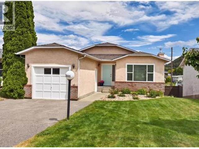 2655 Applegreen Court, West Kelowna, BC, V1Z 3K8 house for sale | Listing ID 10393 | Royal LePage