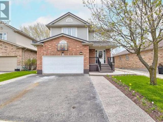 265 Dearborn Boulevard, Waterloo, ON, N2J 4Y6 house for lease | Listing ID X13126 | Royal LePage