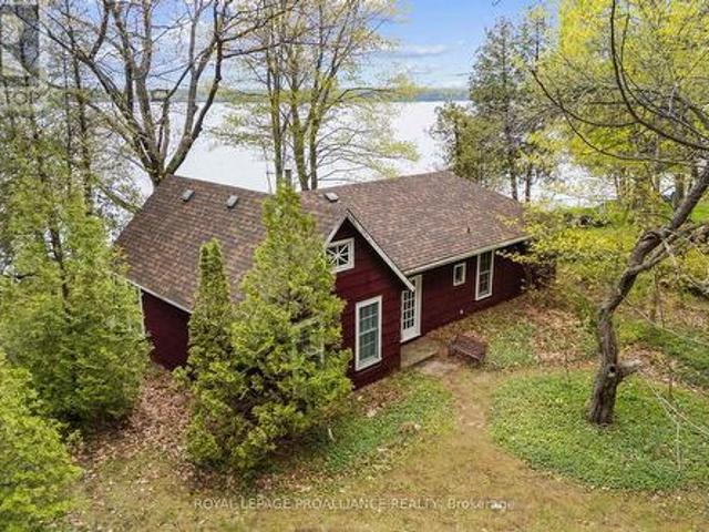 265 Hudson Point Road, Elizabethtown Kitley, ON, K6V 7E3 house for sale | Listing ID X13147 | Royal LePage
