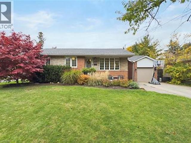 265 Snowden Road, Oakville, ON, L6L 3X6 house for sale | Listing ID 40831 | Royal LePage