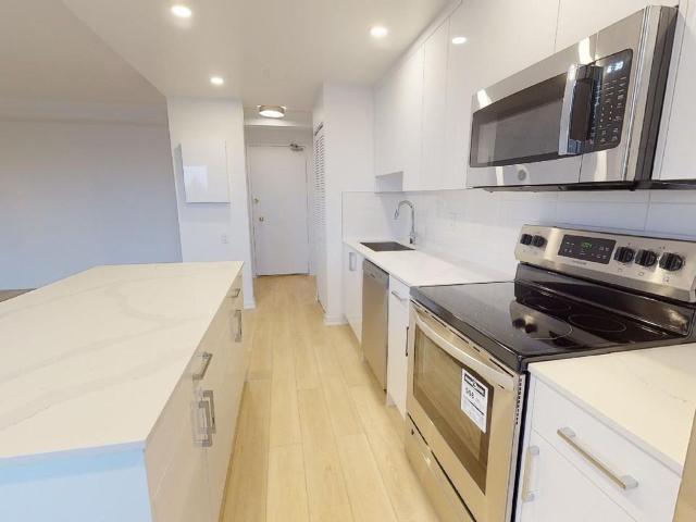 265 Reynolds 1 Bedroom Apartment for Rent at 265 Reynolds St, Oakville, ON L6J 3L5 Old Oakville