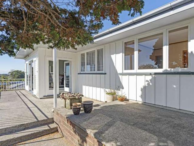 265D Tukapa Street, Westown, New Plymouth