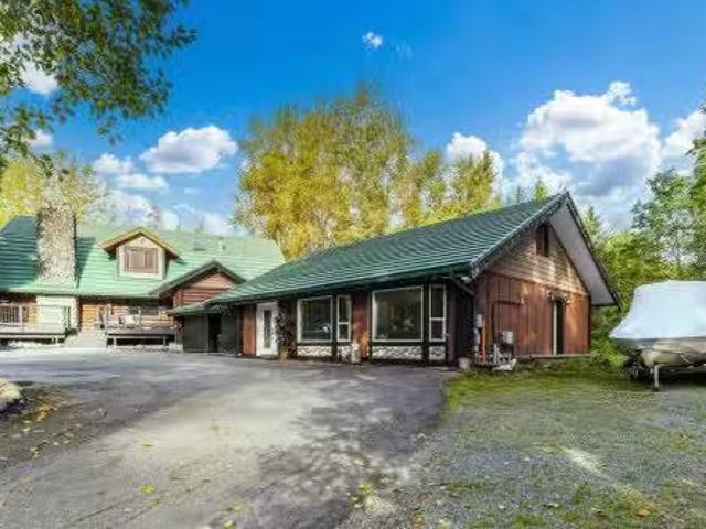 26651 Cunningham Avenue, Maple Ridge, BC, V2W 1M8 Luxury Hou.