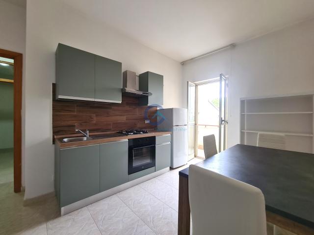 2668 Stanza In appartamento in affitto a Catanzaro CZ Lido Giovino