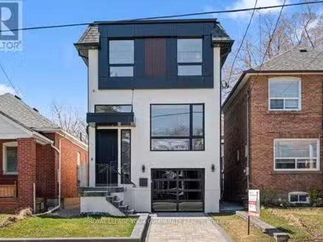 266 Westlake Avenue, Toronto, ON, M4C 4T6 house for sale Li.