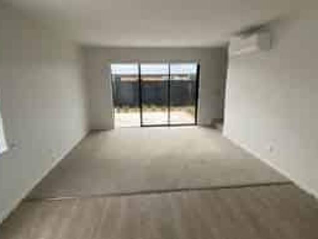 2/675 Worcester Street