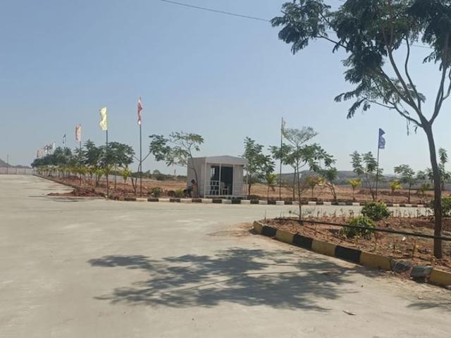 267 Sq.Yd. Plot in Tupran Hyderabad Listing ID: #10228
