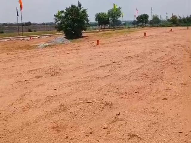 267 Sq.Yd. Plot in Vijayawada Highway Hyderabad Listing ID: #10128