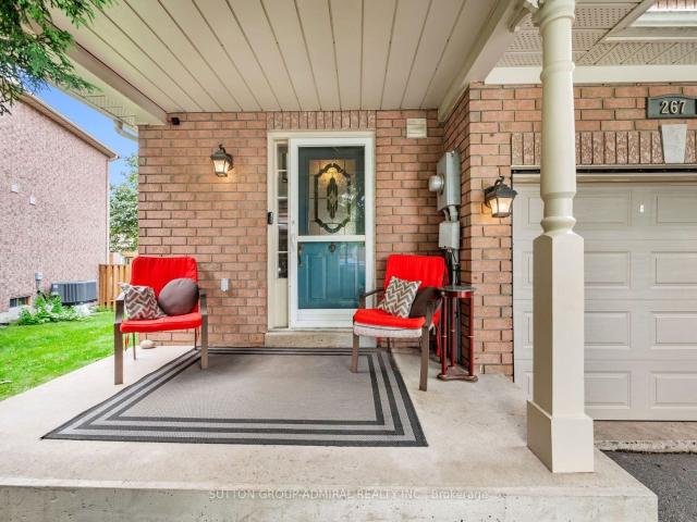 267 Warner Crescent, Newmarket | 3Beds/3Bath, Townhouse, $850,000 | Condos. Ca