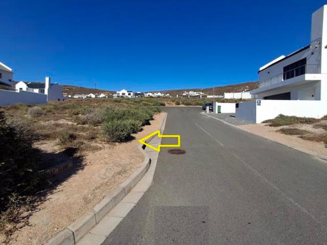 268 m² Land available in St Helena Views