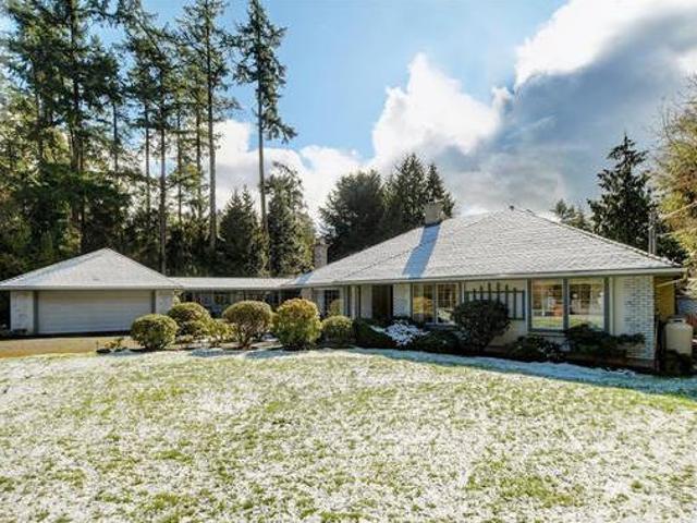 2693 MacDonald Dr E Saanich British Columbia