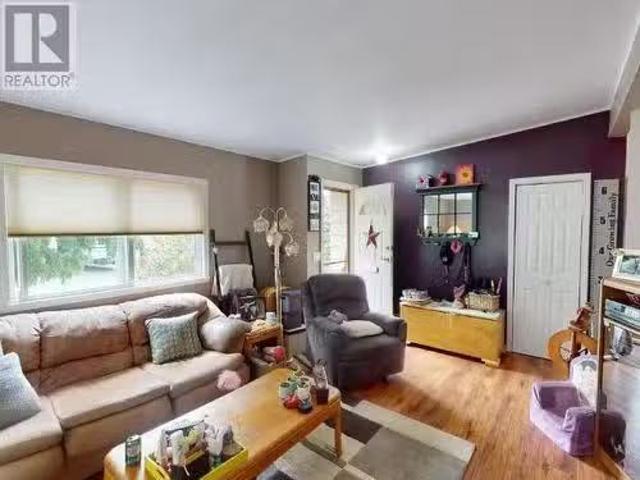 26 6271 Mcandrew Ave, Powell River, BC, V8A 5G3 house for sa.
