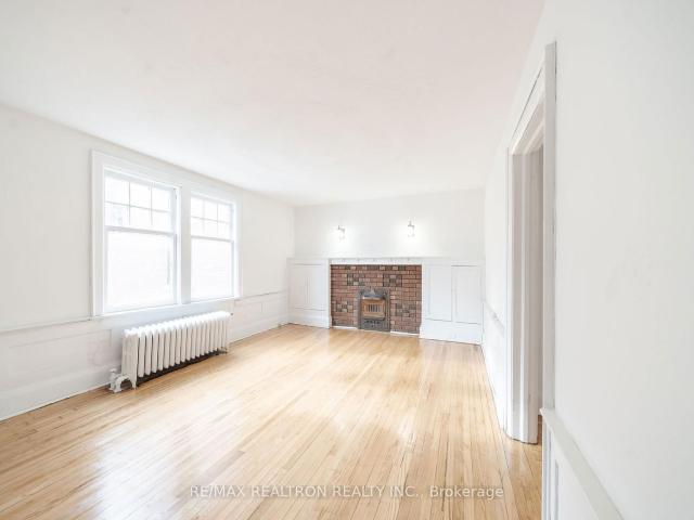 27 6 Kingston Road, Toronto | For Rent @ $1,645 | Condos. Ca