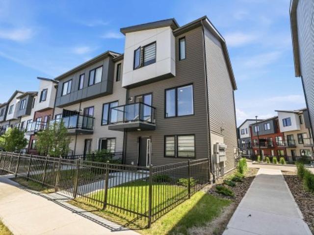 26 1191 Avenue, Edmonton, AB, T6W 4Z8 townhouse for sale | Listing ID E4497 | Royal LePage