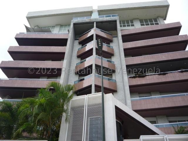 26 13492 bello, lujoso y moderno Penthouse en Venta con vista espectacular