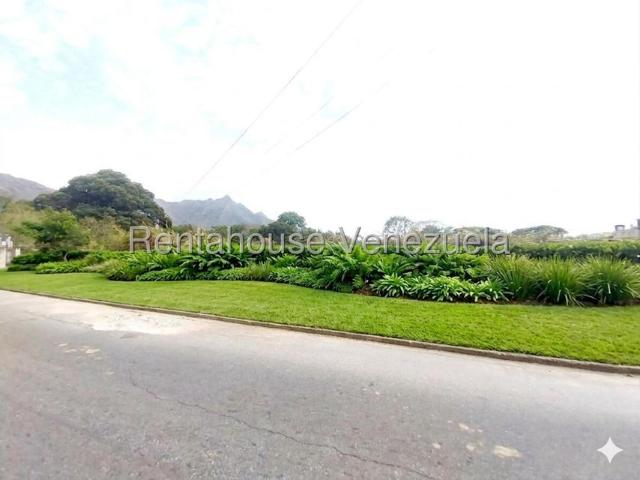 26 16851 terreno en venta El Polvero San Diego Nicolina Mottola Rentahouse