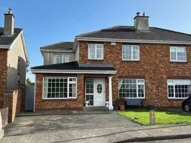 26 The Meadows, Callan, Callan, Co. Kilkenny, R95KC94 is for s.