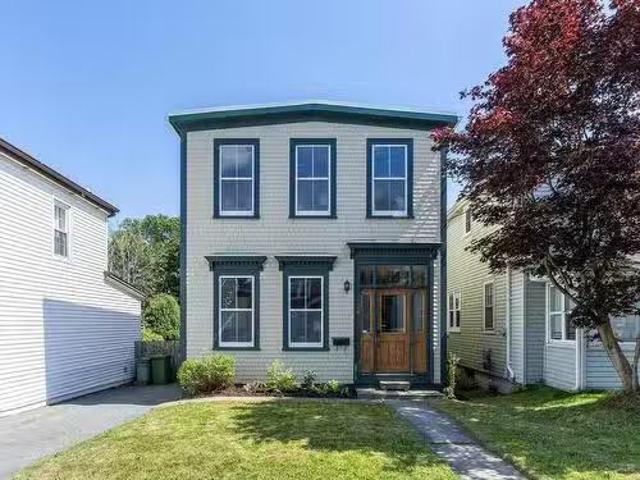 26 Thistle Street, Dartmouth, NS, B3A 2V5 house for sale Li.