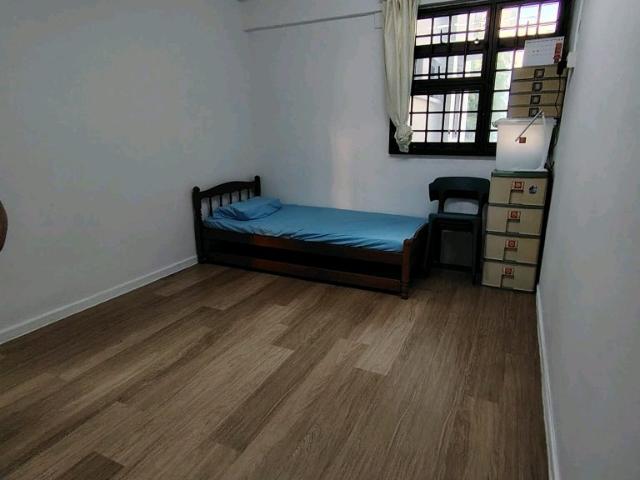 26 Toa Payoh East HDB Apartment Room Rental, $850, 1 Bed 1 Bath 108 sqft $7.87 psf