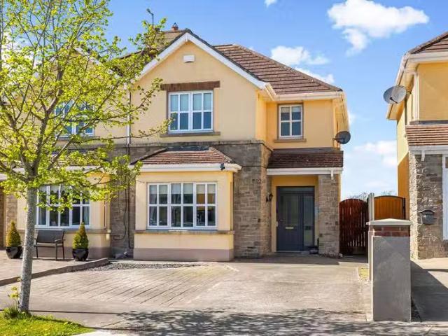 26 Woodview, Rathangan, Rathangan, Co. Kildare, R51KP58 is for.