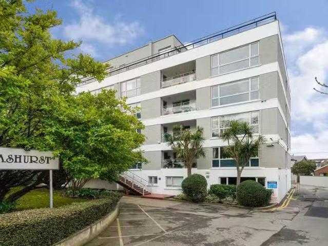 26 Ashurst, Mount Merrion Avenue, A94 F6F9, Blackrock, Co. Dub.
