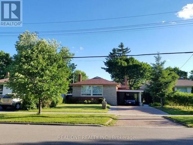 26 Applefield Drive, Toronto, ON, M1P 3X9 house for sale | Listing ID E13623 | Royal LePage
