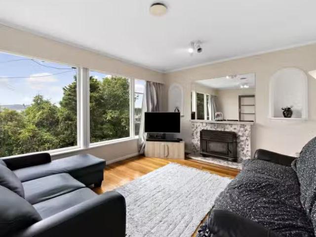 26 Arapiko Street, Johnsonville, Wellington City