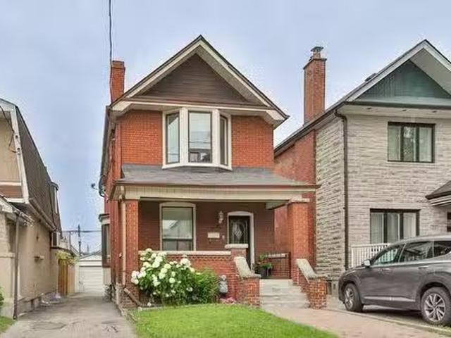 26 Blandford Street, Toronto, ON, M6E 3A7 house for sale Li.