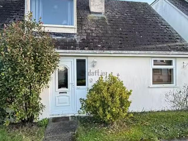 26 Broadmeadow Green, Ashbourne, Ashbourne, Co. Meath is for r.