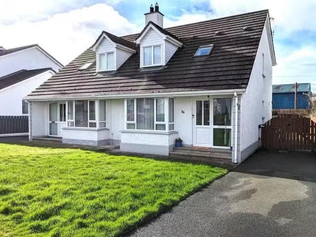 26 Castle Lodge