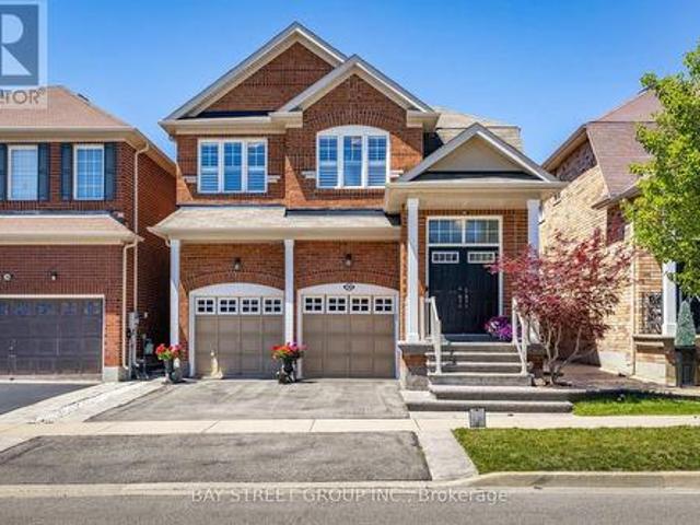 26 Chambersburg Way, Whitchurch Stouffville, ON, L4A 0P3 house for sale | Listing ID N13487 | Royal LePage