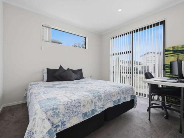26 Cooladawson Drive, Flat Bush, Manukau City