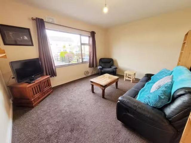 26 Coscorrig Crescent, Loughrea, Ardnadoman, Co. Galway is for.