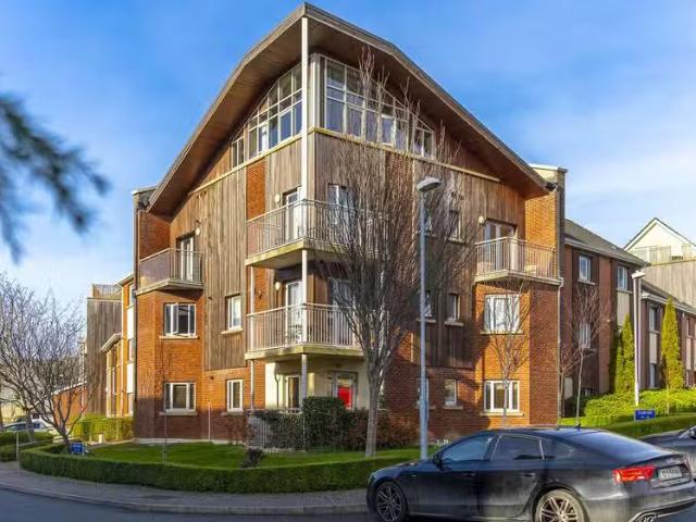 26 Cluain Shee, Aiken's Village, Sandyford, Dublin 18, D18WV38.