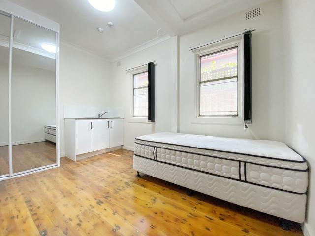 26 Enfield Street, MARRICKVILLE, NSW 2204