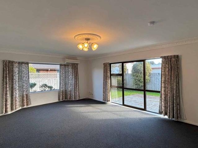 26 Exeter Crescent, Springvale