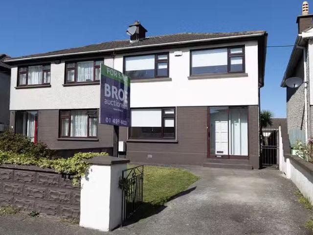 26 Forest Drive, Kingswood, Dublin 24