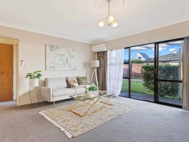 2/6 Glenora Road, Takanini