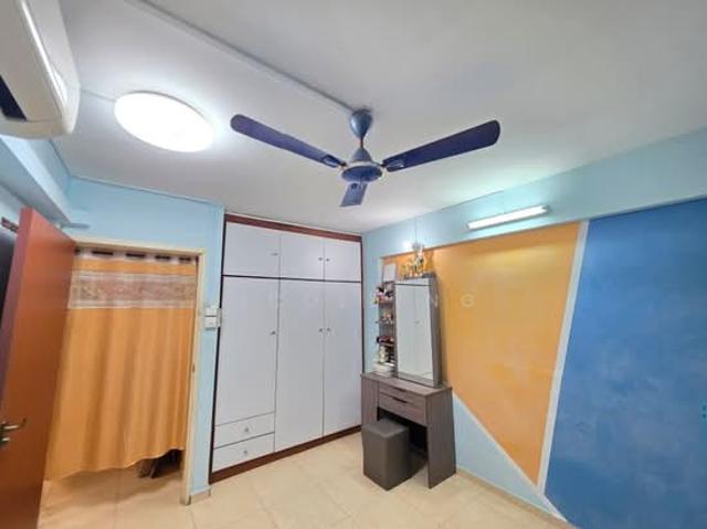 26 Jalan Klinik HDB Apartment For Sale, $400,000, 2 Bed 1 Bath 645 sqft $620.00 psf
