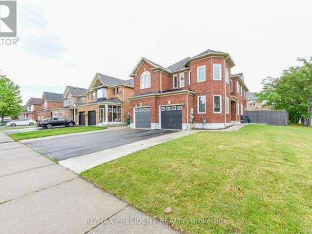 26 Levida Street, Brampton, ON, L6P 2Y8 house for sale | Listing ID W13441 | Royal LePage