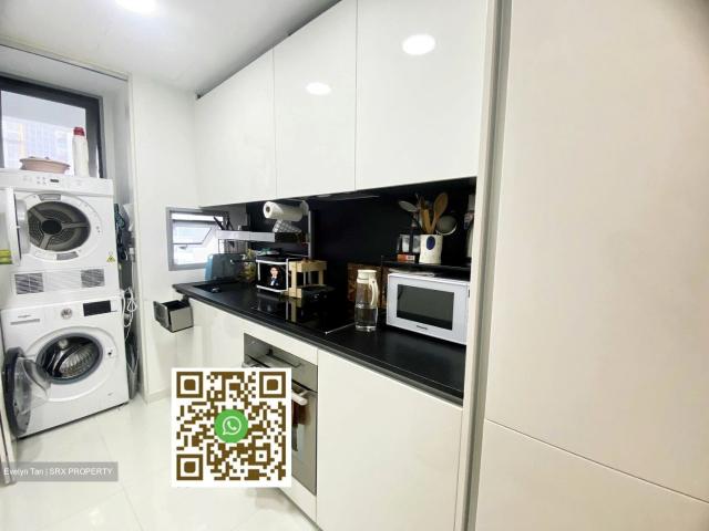 26 Newton D11, Apartment