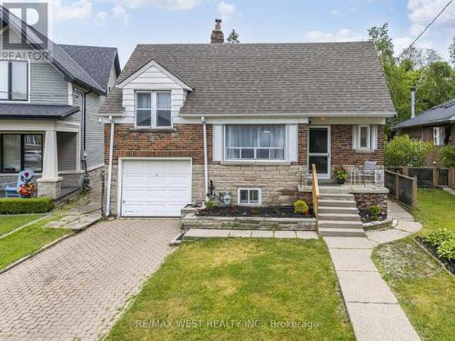 26 Parkland Road, Toronto, ON, M1N 1Y8 house for sale | Listing ID E13458 | Royal LePage