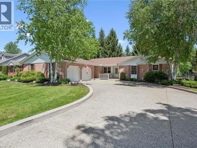 26 Peel Street, Woolwich, ON, N0B 2V0 house for sale | Listing ID 40836 | Royal LePage