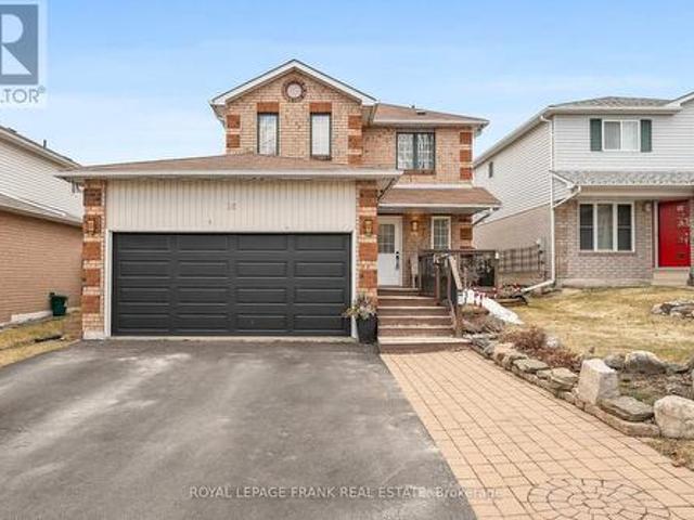 26 Rickaby Street, Clarington Bowmanville, ON, L1C 4X6 house for sale | Listing ID E12052 | Royal LePage
