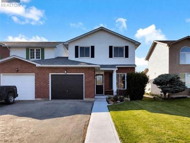 26 Scottacres Boulevard, Haldimand, ON, N3W 2K2 house for sale | Listing ID X13723 | Royal LePage