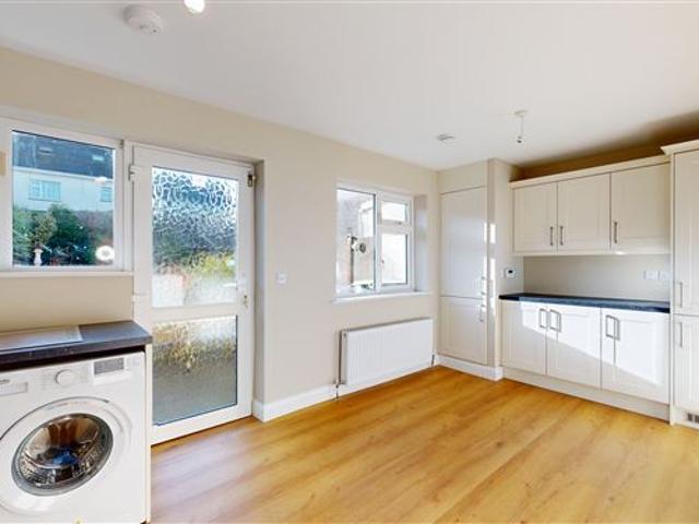 26 Seaview Park, Portrane, Donabate, County Dublin Robertson Estate Agents 4901 MyHome. Ie Residential