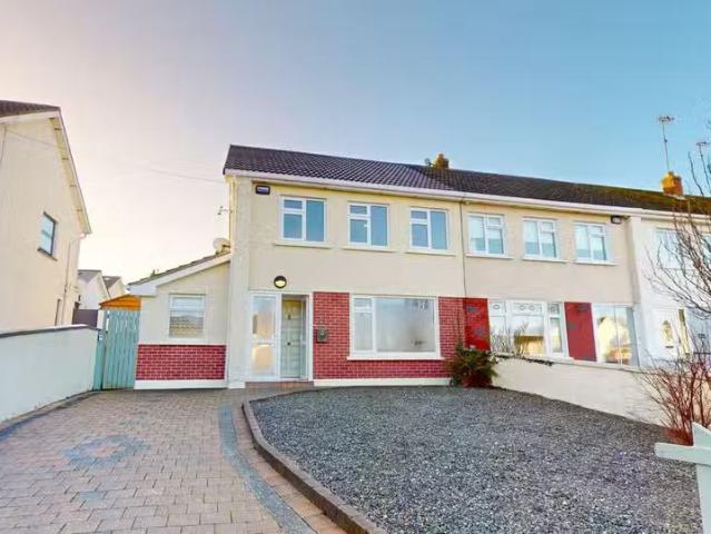 26 Seaview Park, Portrane, Portrane, Co. Dublin, K36KV02 is fo.