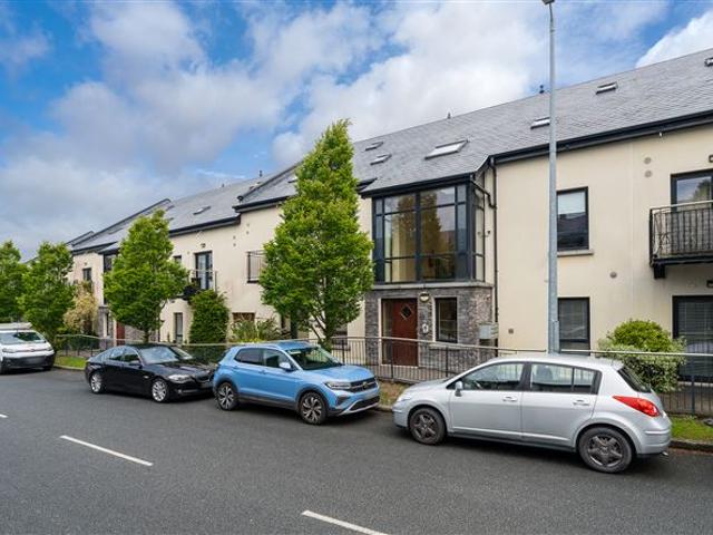 26 Slade Castle Avenue, Saggart, Co. Dublin Ray Cooke Auctioneers Talllaght 4935 MyHome. Ie Residential