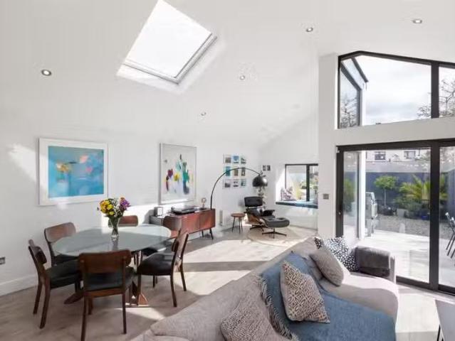 26 Springfield, Blackhorse Avenue, Dublin 7, D07 V5N0