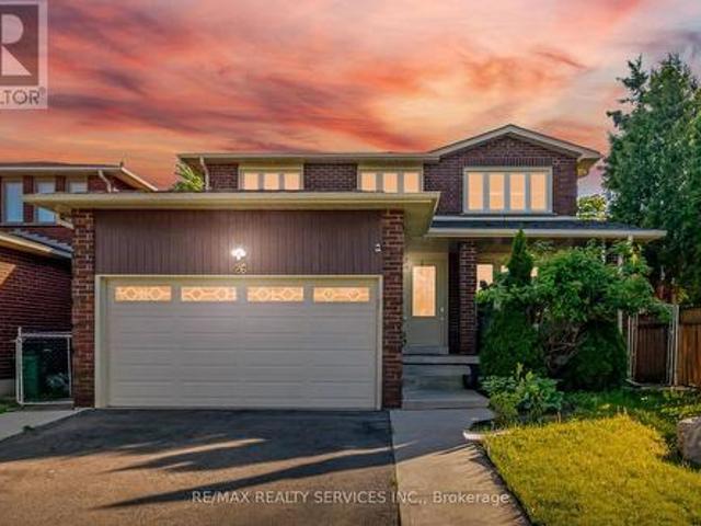 26 Sunforest Drive, Brampton, ON, L6Z 2Z1 house for sale | Listing ID W13446 | Royal LePage